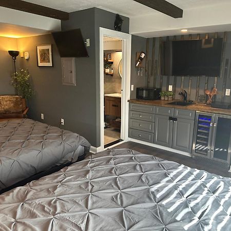 Beautiful Condo Sleeps 4- Only 2 Blocks From Beach Ocean City Esterno foto